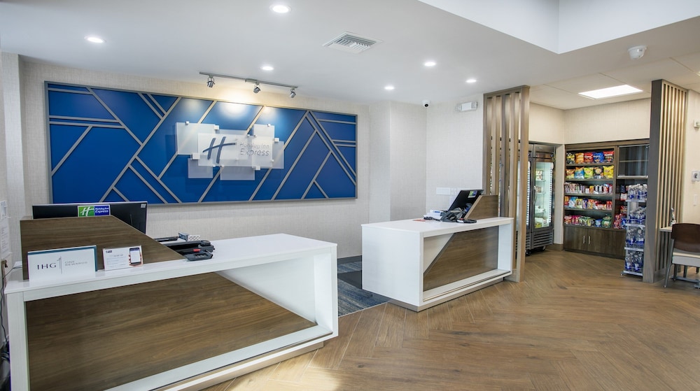 Holiday Inn Express North Palm Beach Oceanview by IHG - photo 102