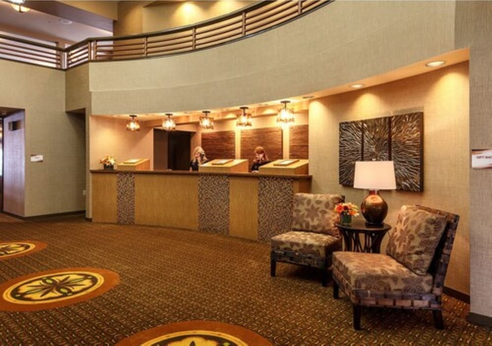 Hallmark Resort Newport - photo 4