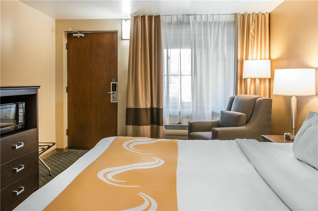Quality Inn & Suites Houghton Downtown - photo 10