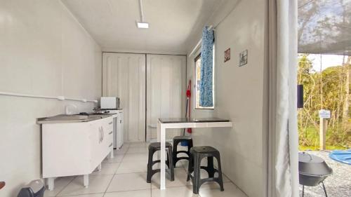RJ408 02 Container a 650m de la playa de Mariscal - carbon neutral hotel in Unknown City