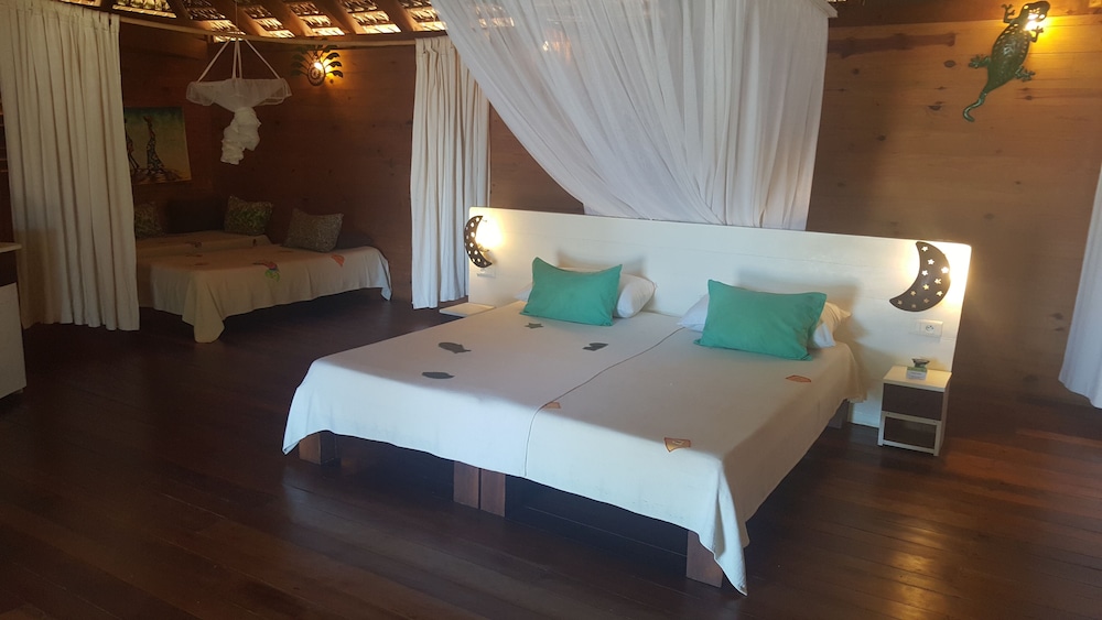 Anjiamarango Beach Resort — Hell-Ville — photo 5