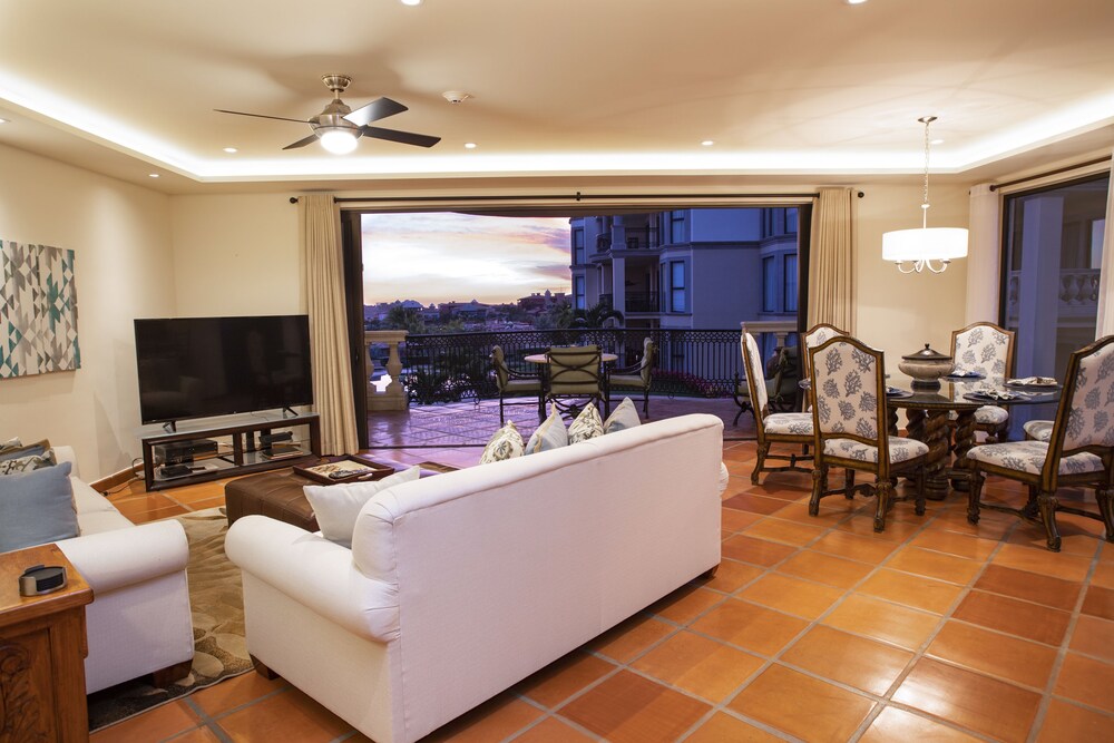 Cabo del Sol The Premier Collection — 4-Star Luxury Hotel in Cabo San Lucas, Mexico