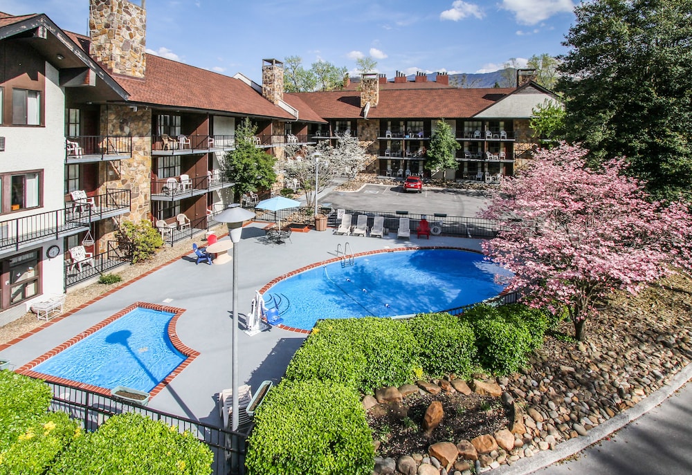 River Edge Motor Lodge Gatlinburg