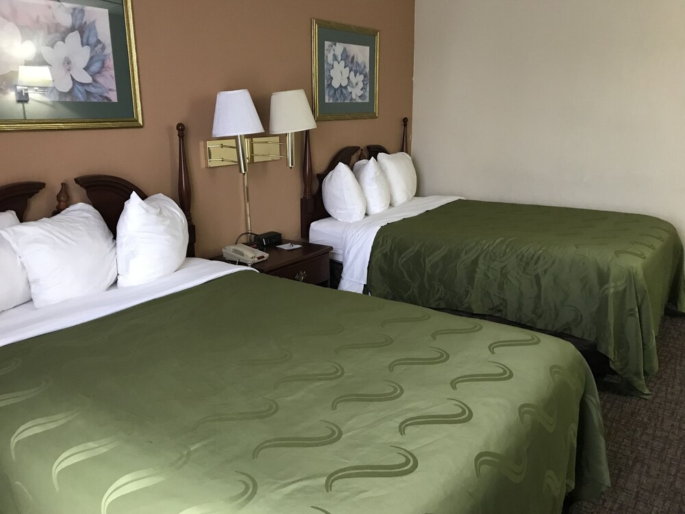 FairBridge Inn & Suites Poconos - photo 16