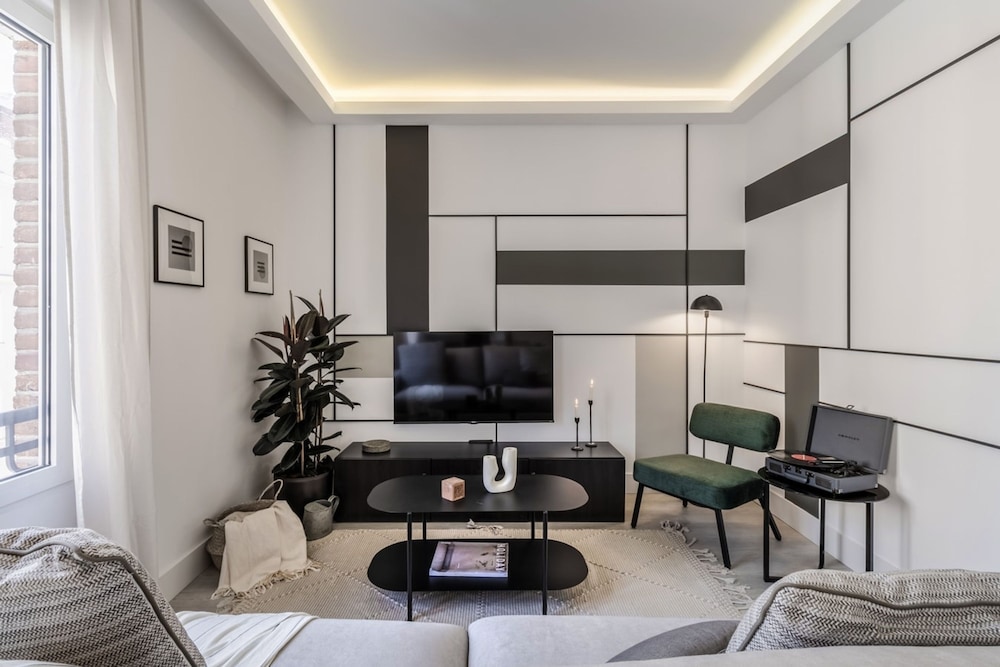 Anis 2 Bedrooms in Rios Rosas Madrid hotel