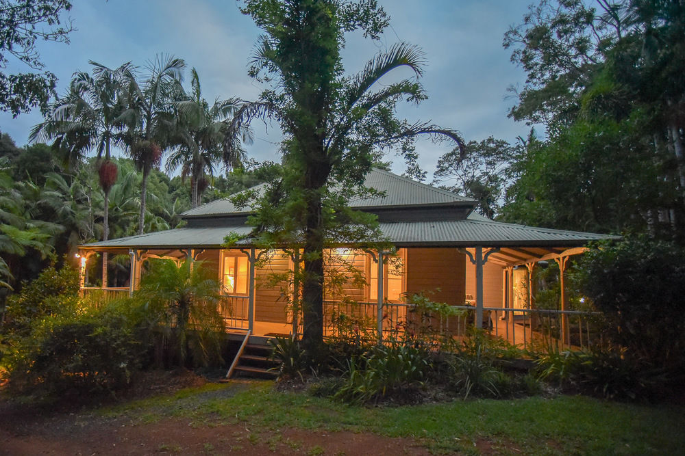 Leiola Retreat — 4-Star Luxury Hotel in Byron Bay, Australia