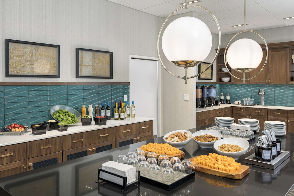 Homewood Suites by Hilton New Orleans - photo 25