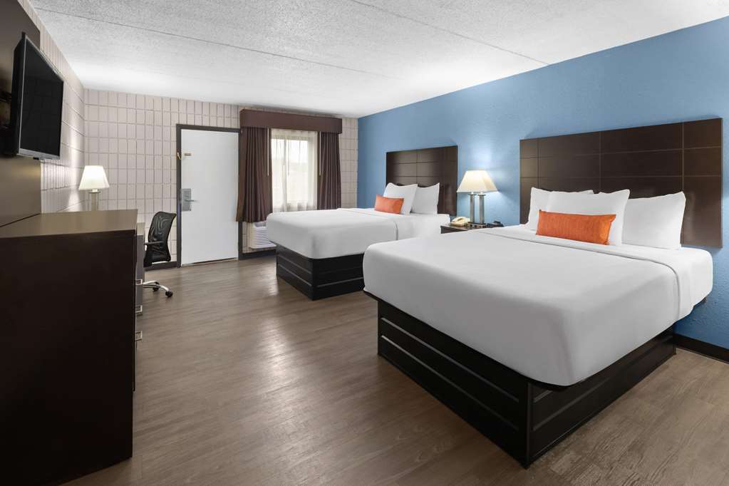 Baymont Inn and Suites by Wyndham Farmington MO - photo 21