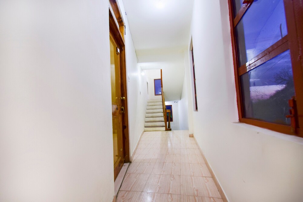 Oyo 29251 The Roam Way — hotel in Theog
