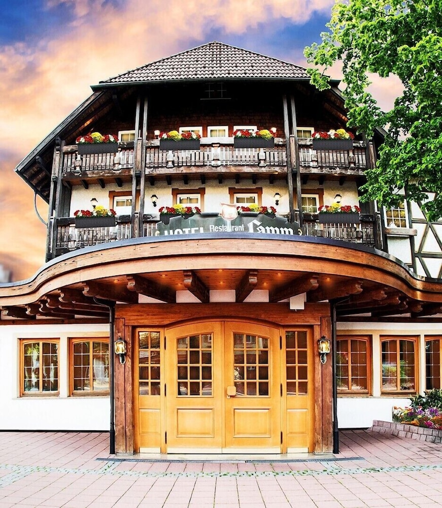 Hotel Lamm Baiersbronn Mitteltal — Baiersbronn