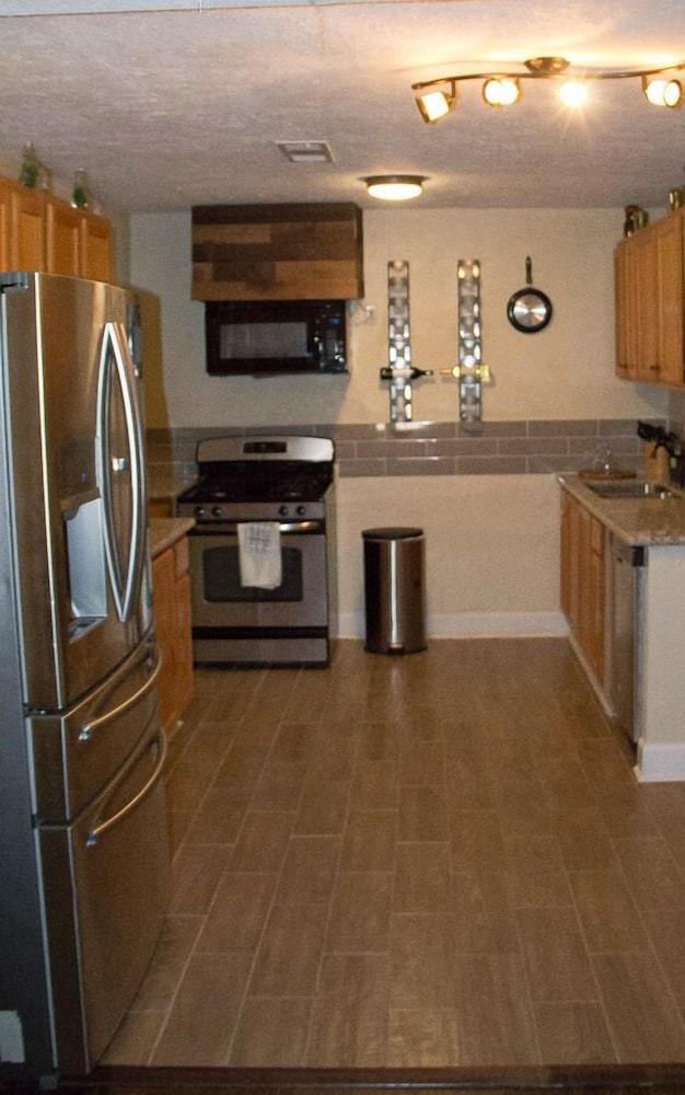 Alleyne's Place - photo 11