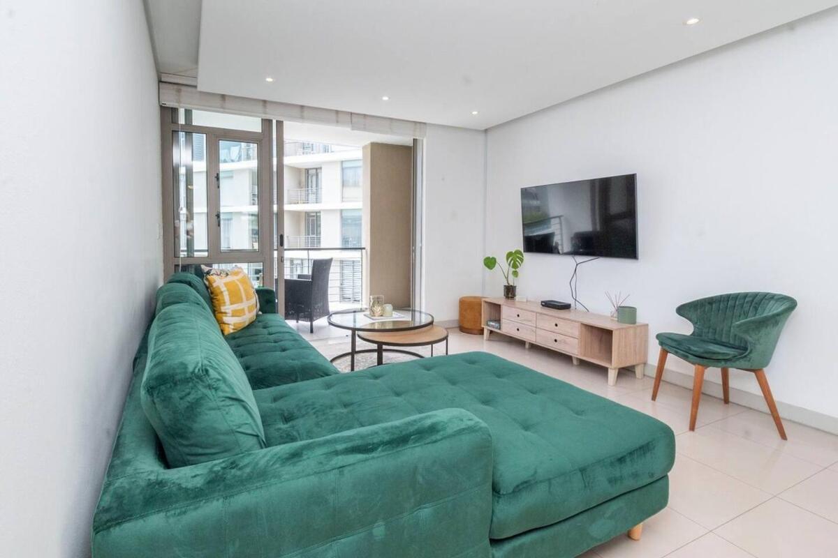 Lovely 2 Bed in Claremont