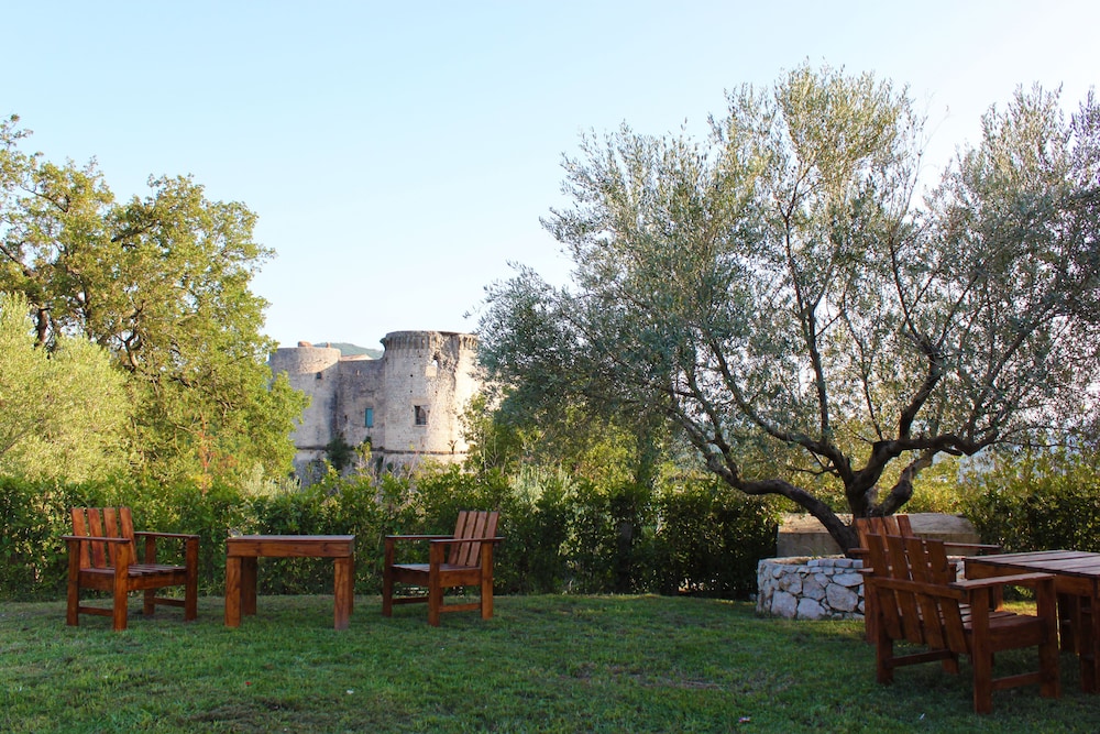 Masseria Mastrangelo — 4-Star Luxury Hotel in Prata Sannita Centro, Italy