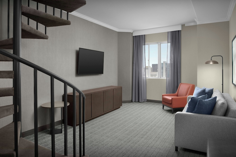 Courtyard by Marriott San Diego Downtown Little Italy - photo 30