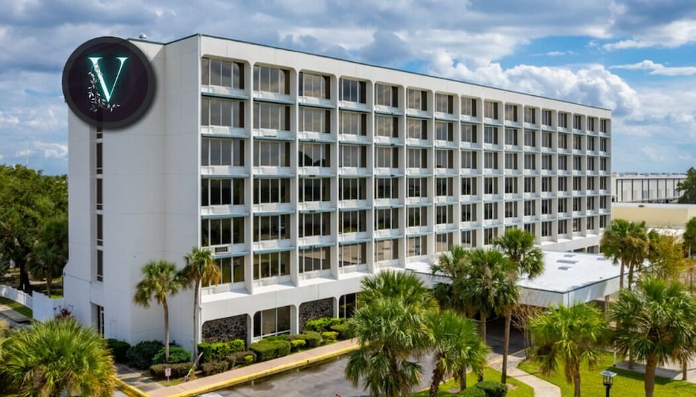 The View Studio Suites and Event Venue - photo 23