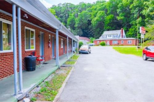 Travelers Inn by OYO Beaver Hwy 19 - photo 4