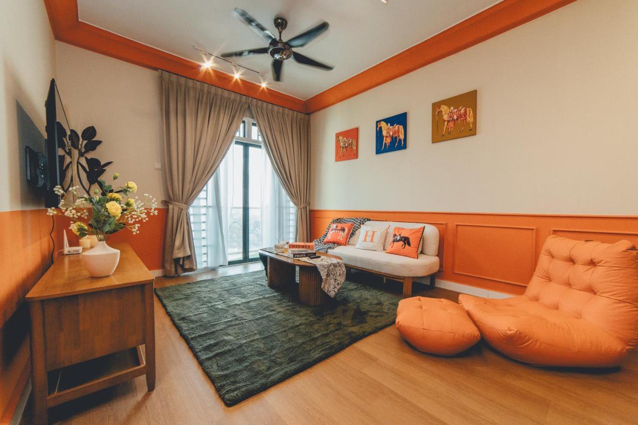Platino Hermès Palette 3BR 6pax nr Paradigm mall by Our Stay — 4-Star Luxury Hotel in Johor Bahru, Malaysia