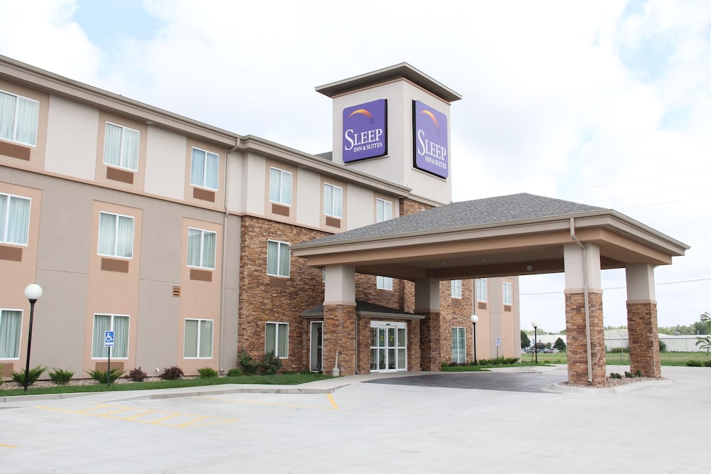 Sleep Inn & Suites Haysville Wichita South - photo 45