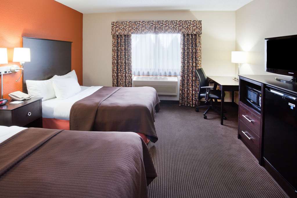 AmericInn by Wyndham Plover Stevens Point - photo 11