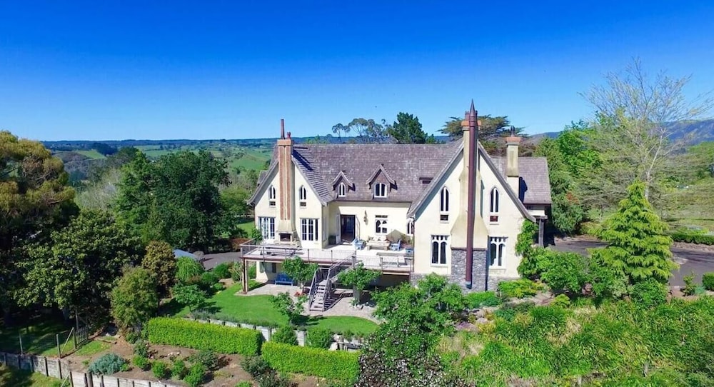 The French Country House — 5-Star Luxury Hotel in Tauranga, New Zealand