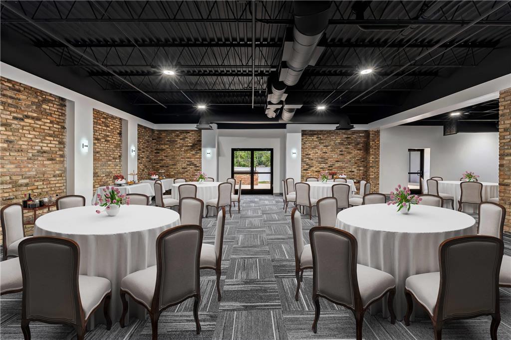 Golden Palms Inn & Suites - photo 37