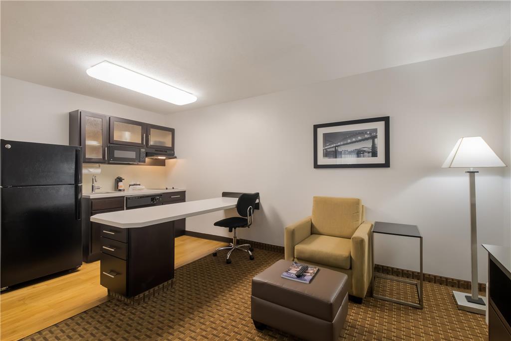 MainStay Suites Chattanooga Hamilton Place - photo 24