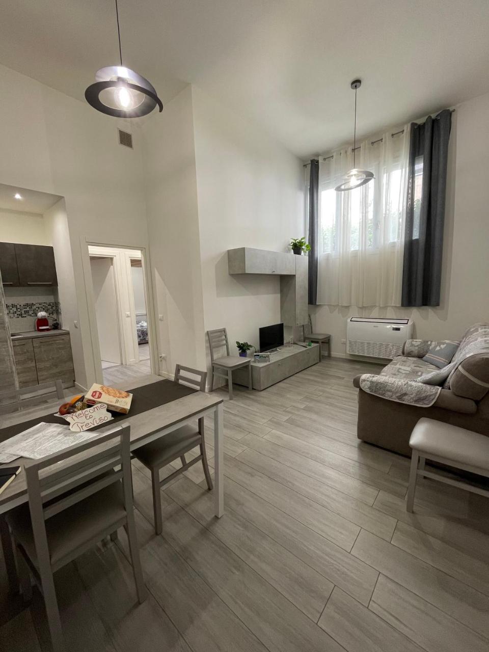 Da Lenny the Grey Apartment — 4-Star Luxury Hotel in Treviso, Italy