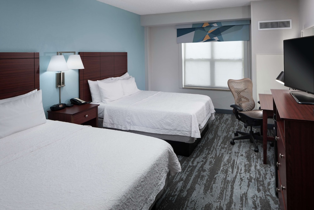 Hampton Inn & Suites Oklahoma City Bricktown - photo 18