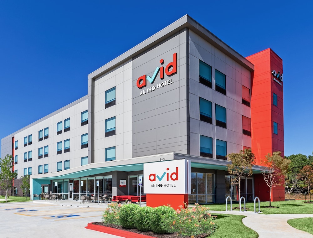avid hotel Bentonville Rogers by IHG - carbon neutral hotel in Bentonville
