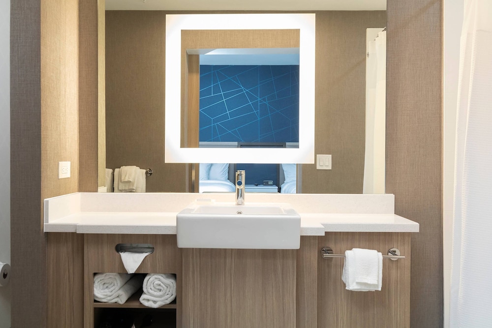 SpringHill Suites by Marriott Cape Canaveral Cocoa Beach - photo 25