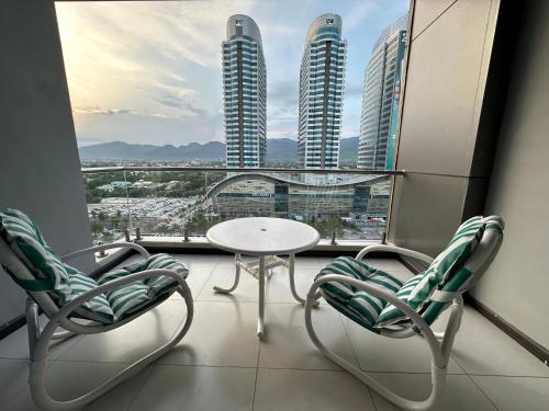 Cloud 9 Condos Elysium Tower - carbon neutral hotel in Islamabad