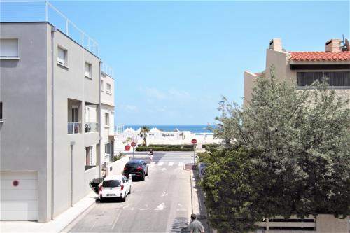 Appartement 2 chambres vue mer et parking — 4-Star Luxury Hotel in Canet-En-Roussillon, France