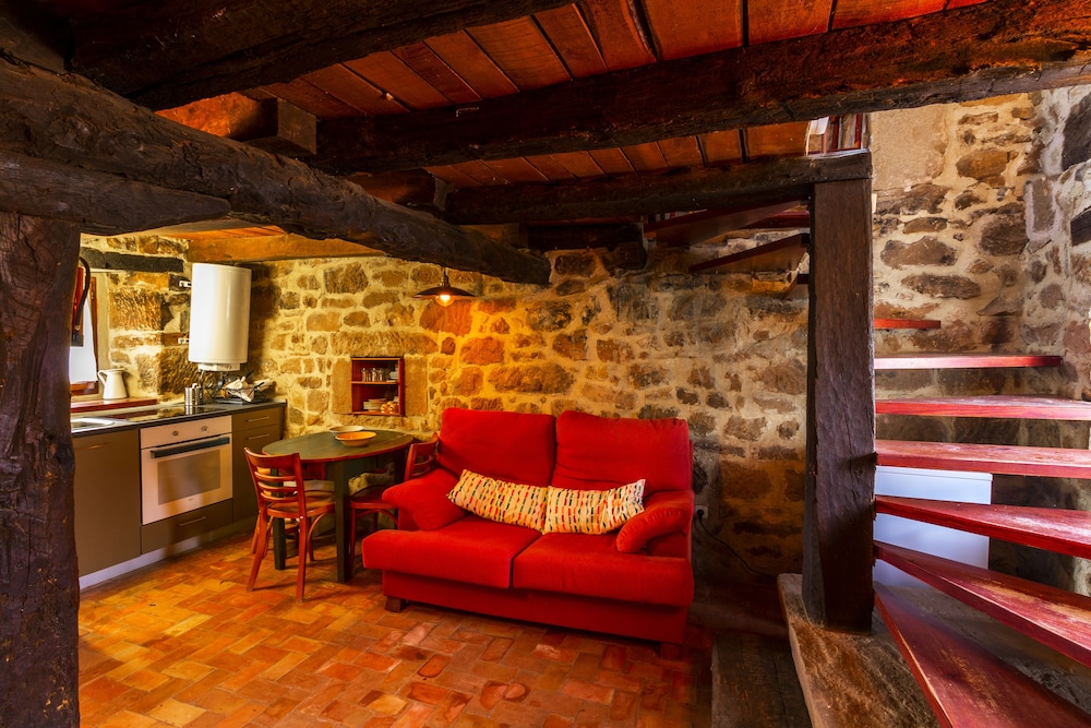 Casa Roja — Aguilar De Campoo — photo 4