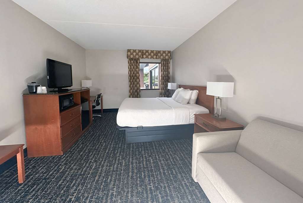 Baymont by Wyndham Indianapolis South - photo 15