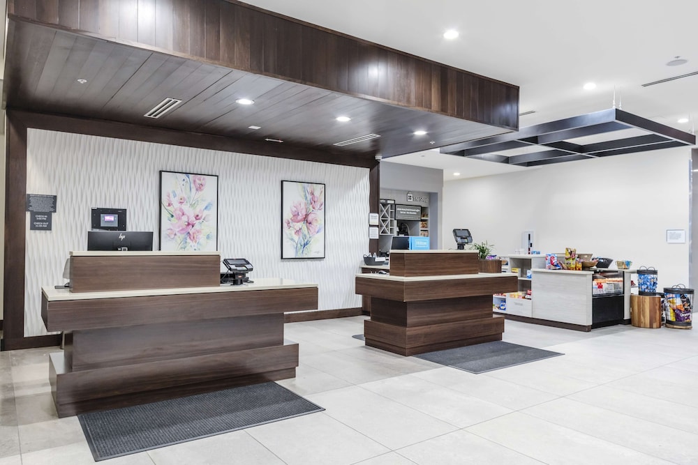 Hilton Garden Inn Detroit Utica - photo 3