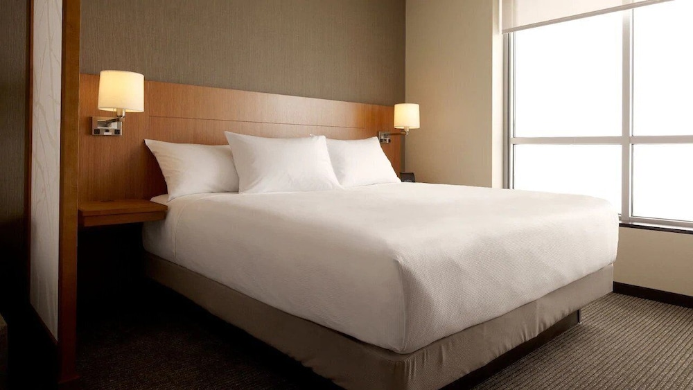 Hyatt Place Pittsburgh North Shore - photo 13