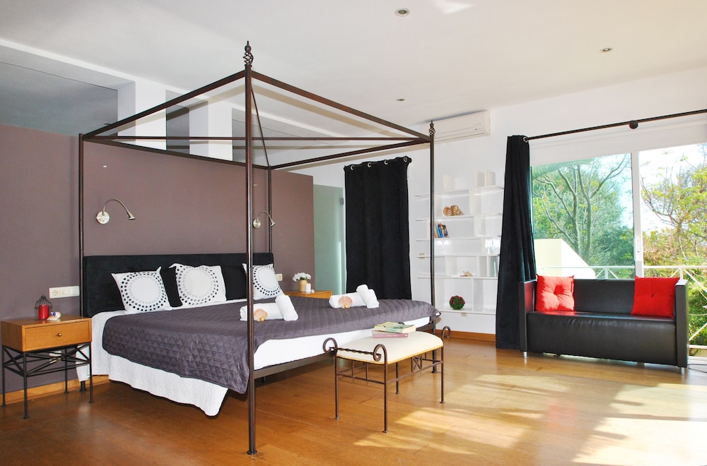 Ashiyasou - carbon neutral hotel in Unknown City