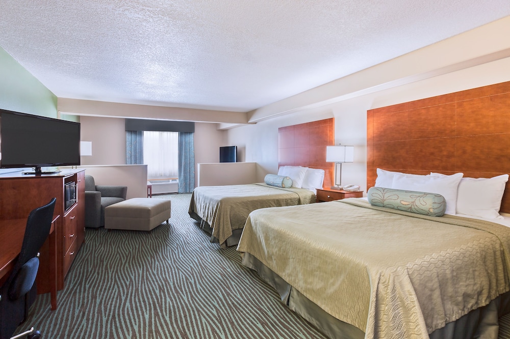 AmericInn by Wyndham Des Moines Airport - photo 11