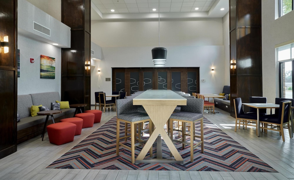 Hampton Inn & Suites Radcliff Fort Knox - photo 62