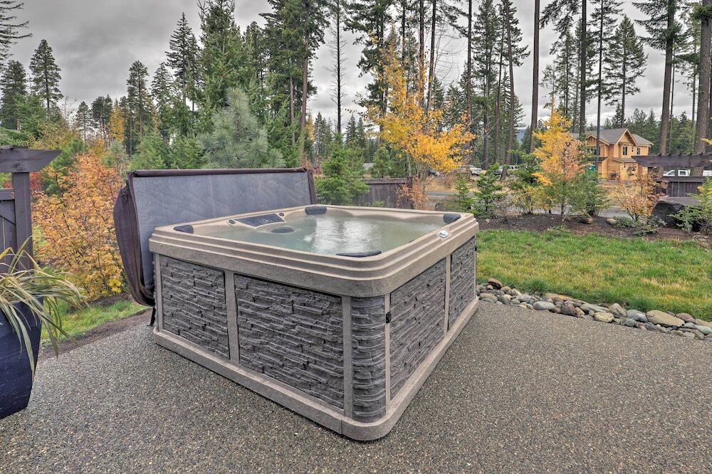 Luxury Suncadia Resort Retreat with Private Hot Tub - photo 14