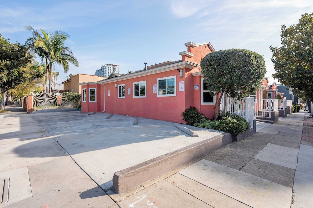 The Gower Street Bungalows by AvantStay - photo 69