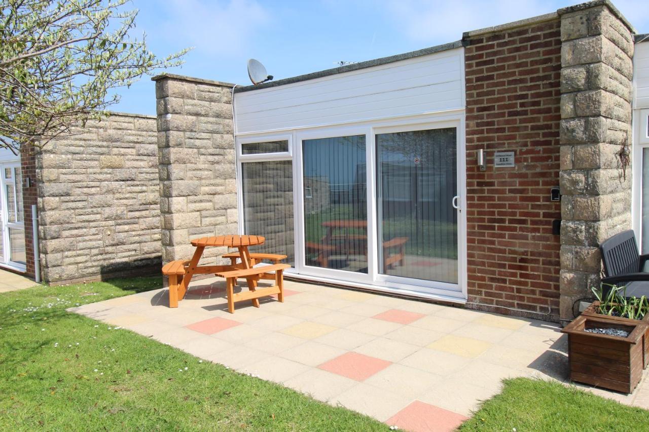 Driftwood Heart in Freshwater, United Kingdom
