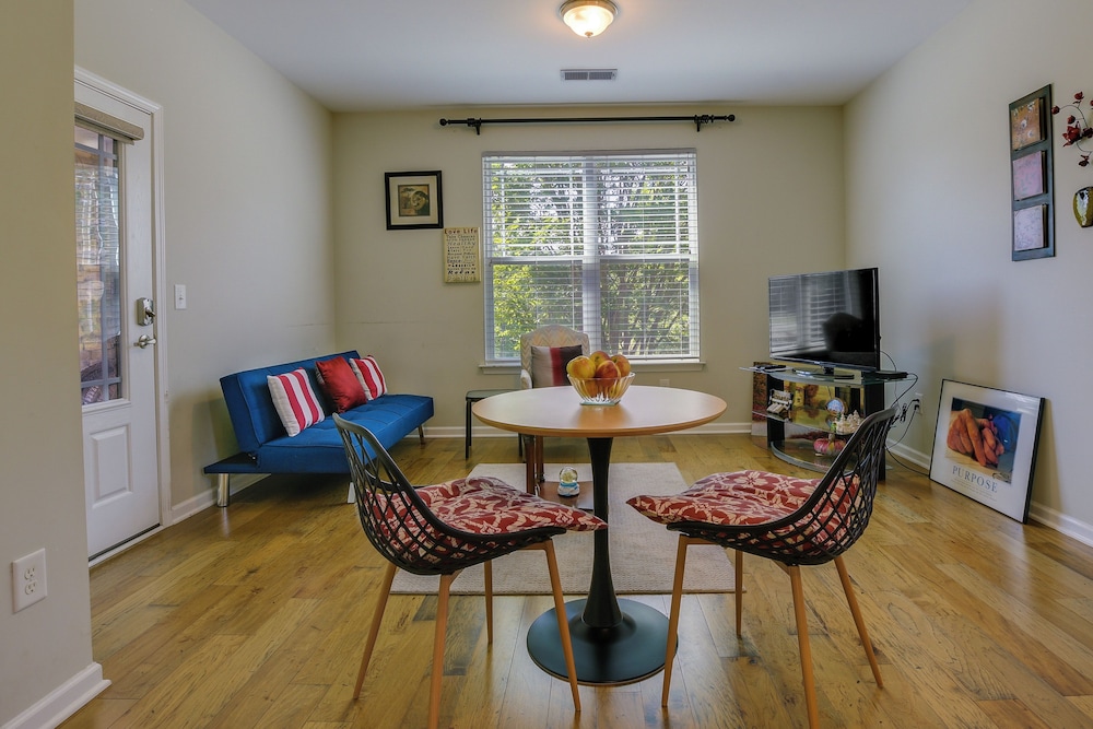 Sunny Apex Vacation Rental With Pool Access 18336693 — Apex