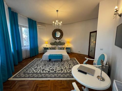 Casa Negustorului — 4-Star Luxury Hotel in Deva, Romania