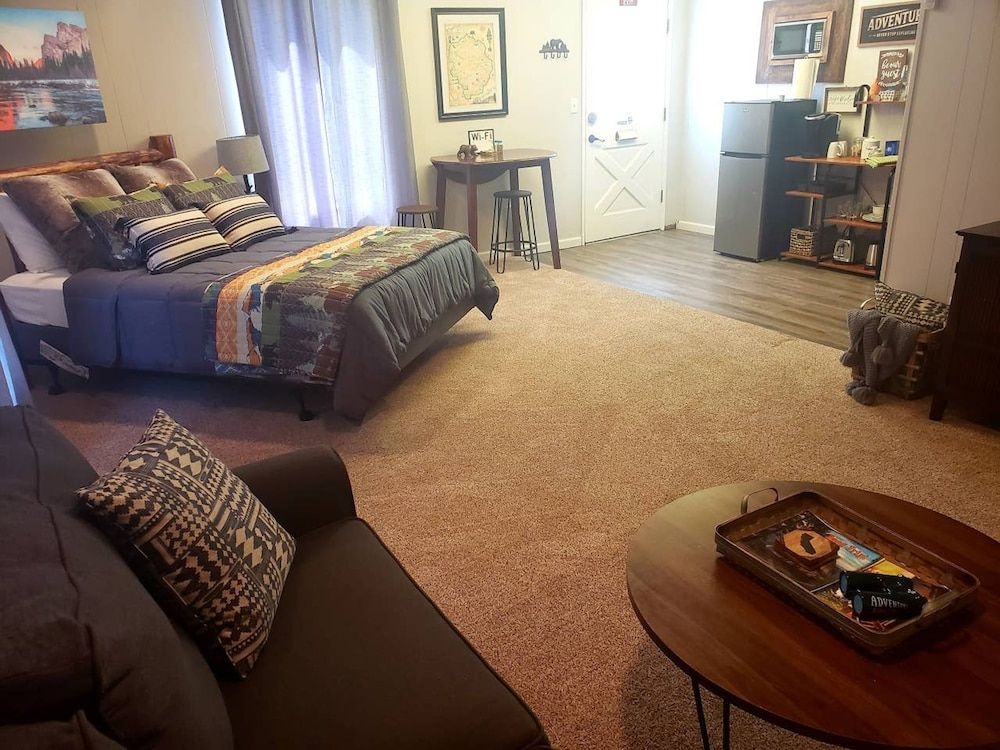 High Sierra Hideout in Oakhurst, United States