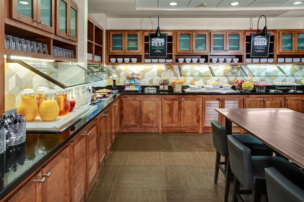 Hyatt Place Denver Airport - photo 35