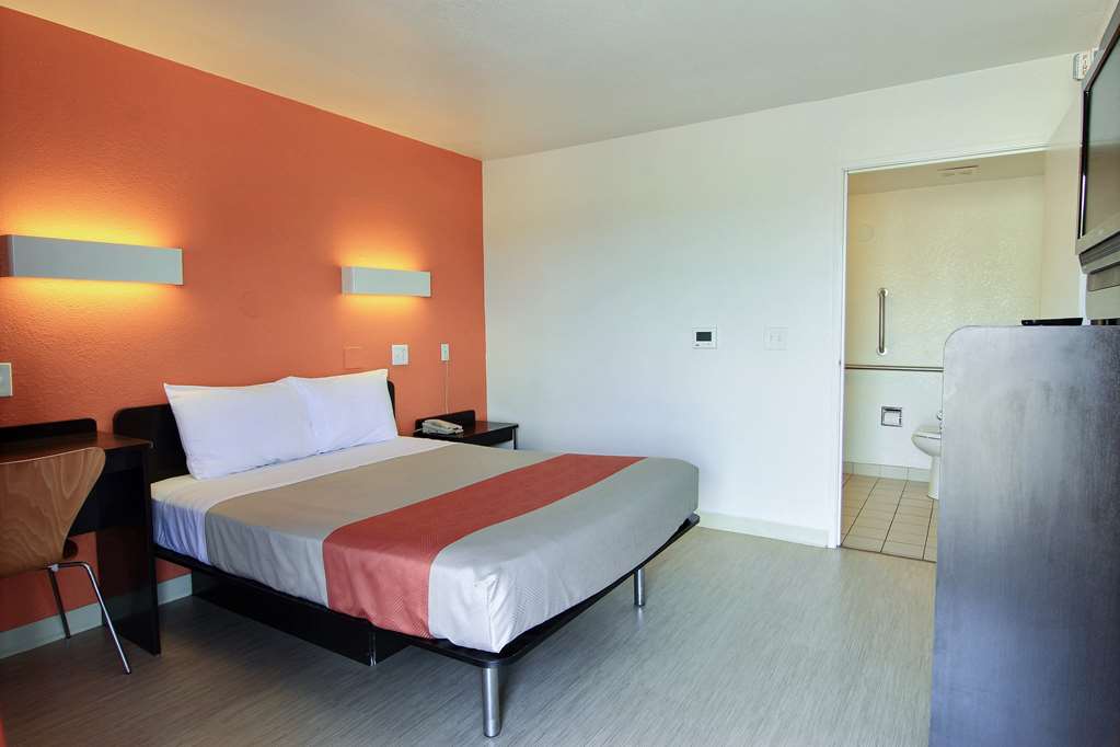 Motel 6 Corpus Christi TX East North Padre Island - photo 16