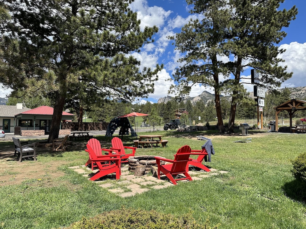 Estes Mountain Inn - photo 111
