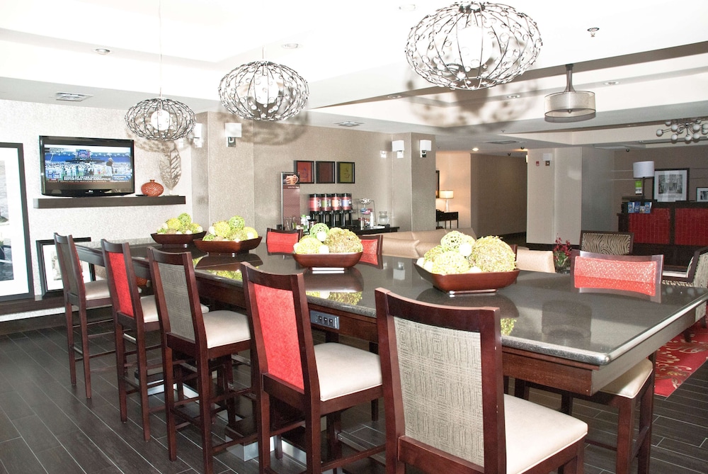 Hampton Inn Maumelle AR - photo 25