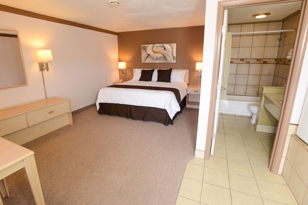 Burlington Inn - photo 7